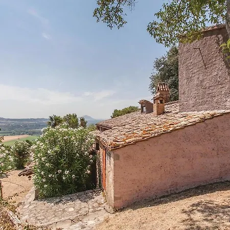Ferienhaus Lovely In Di Narni Tr San Vito (Terni)